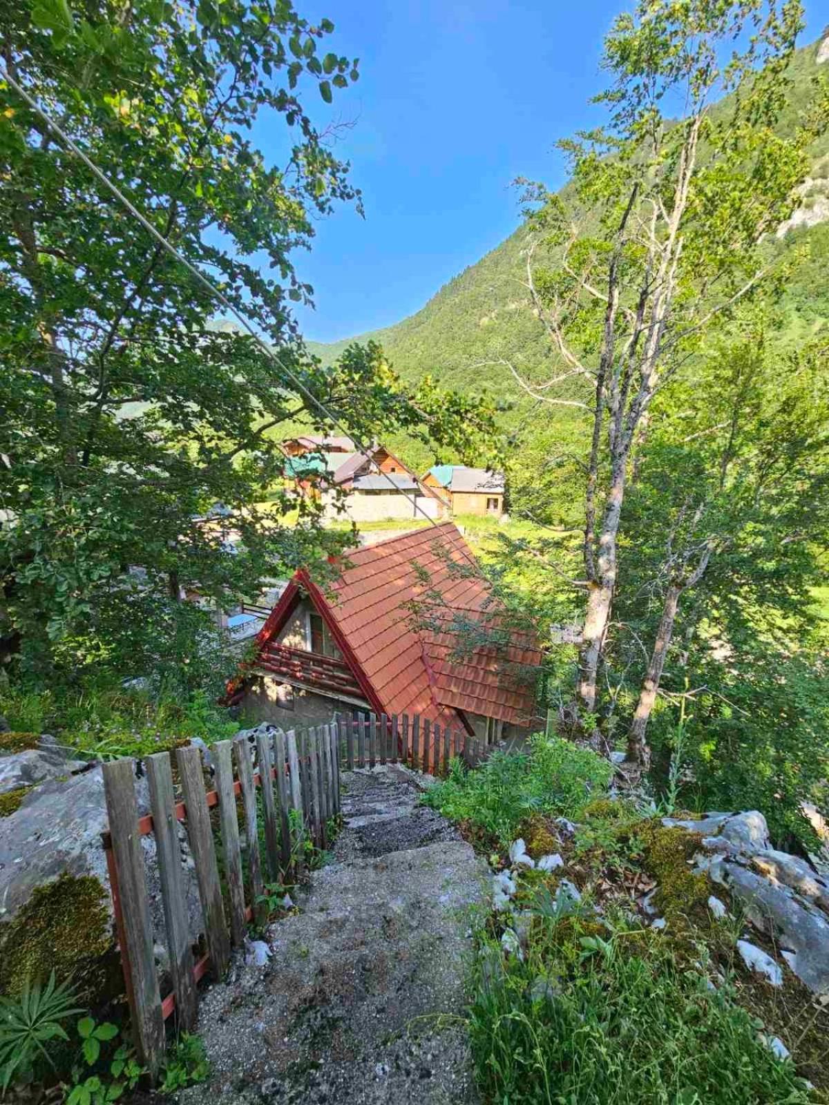 Holiday home Crvenkapa Gusinje